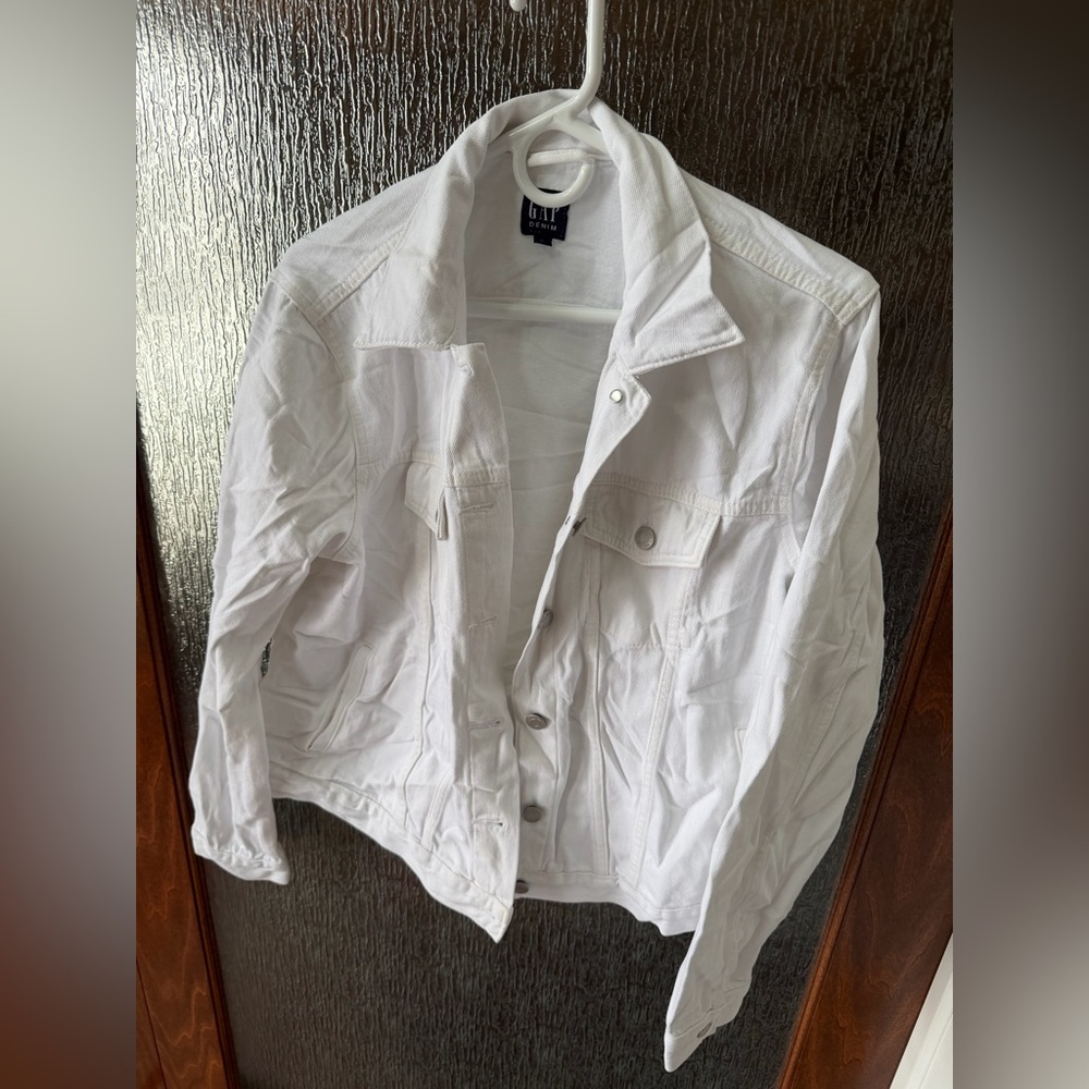 GAP Classic White Denim Jacket